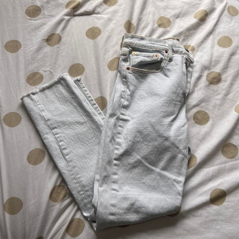 Levi’s straight leg jeans